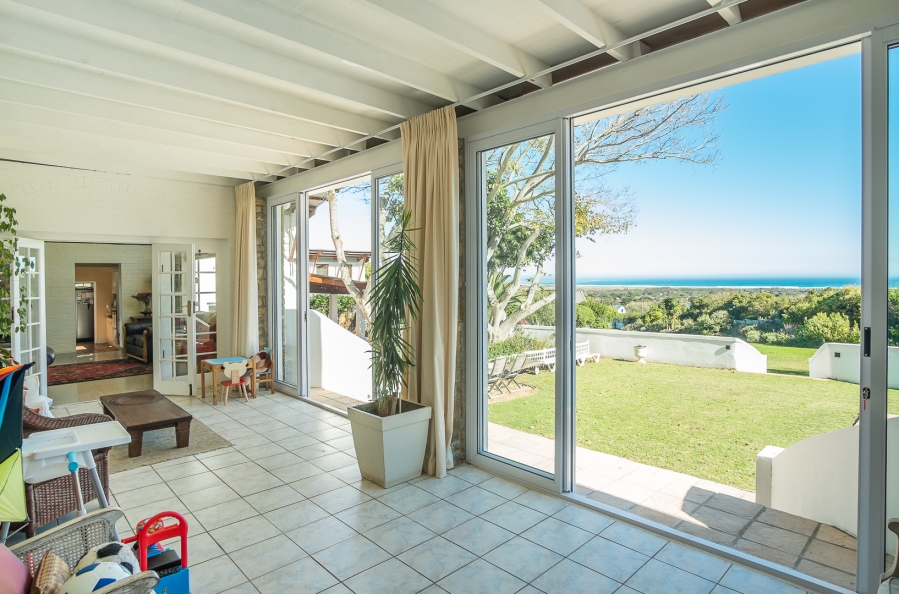 6 Bedroom Property for Sale in De Goede Hoop Western Cape